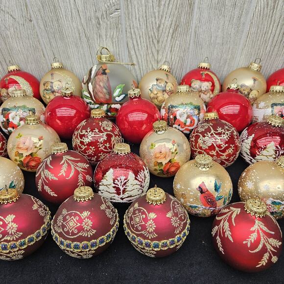 Vintage‎ 34 Pc Glass Christmas Ornaments Embellished Santa Cardinal Krebs O'well - Picture 3 of 15